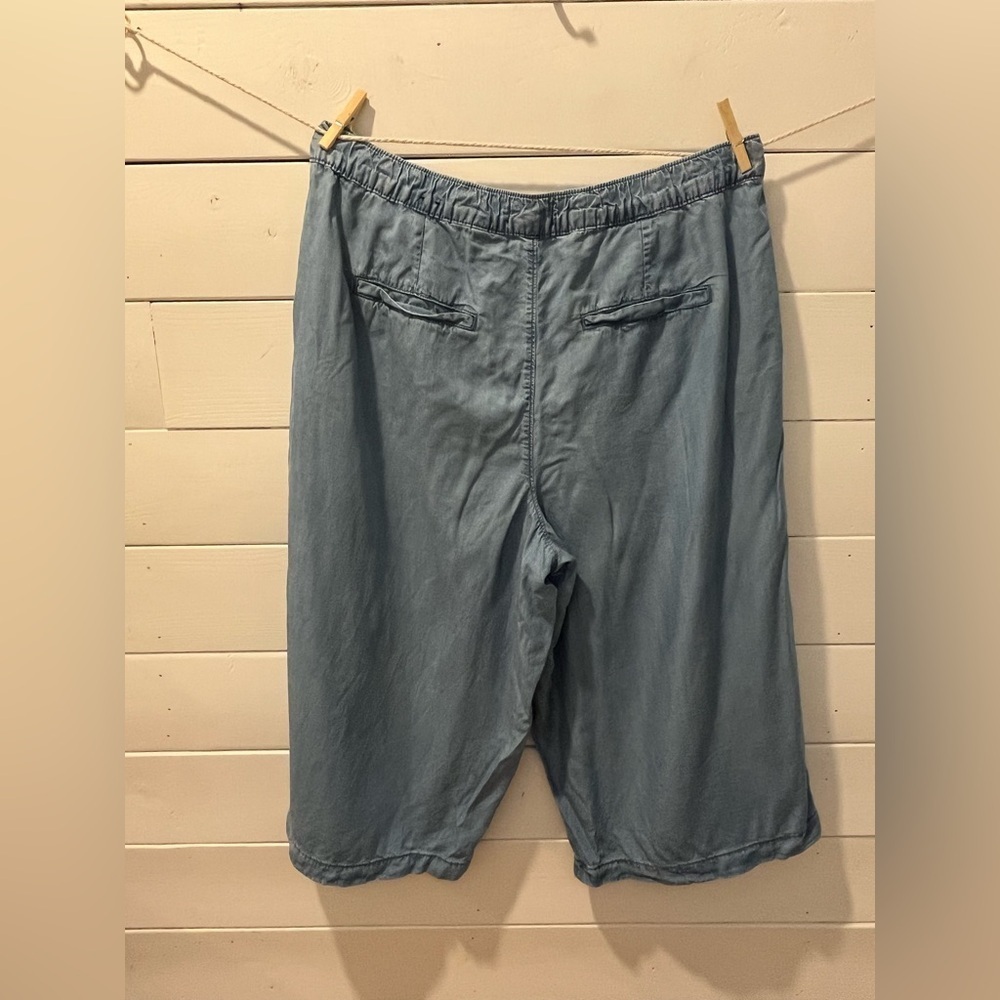 Light Blue Tencel Capri Pants – Reitmans Signature (Petite 18) - Picture 7 of 8